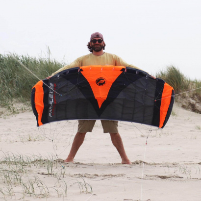 wolkenstuermer_lenkmatten_paraflex_trainer_2-3_neonorange_strand